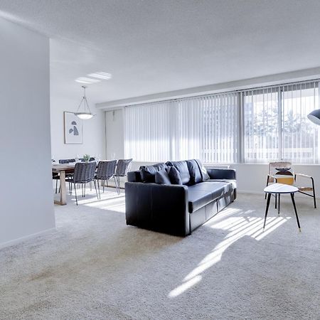 Spacious 2 Bedrooms Apt @Crystal City With Gym Arlington Exterior foto